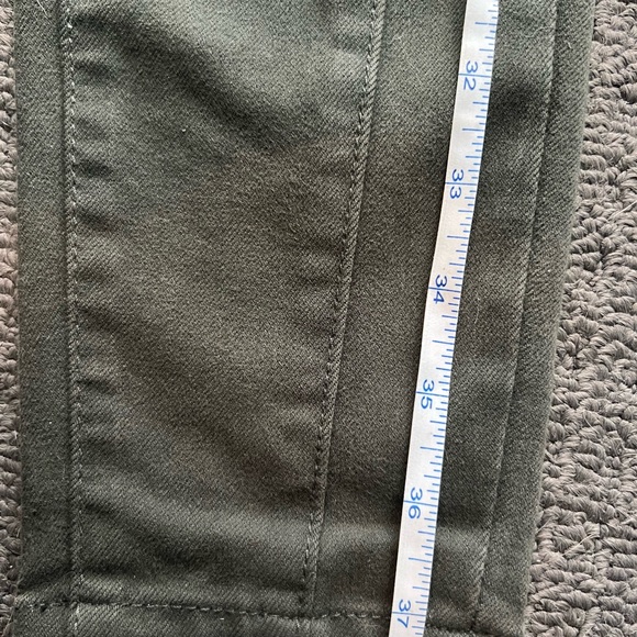 Guess 1981 Skinny Jeans in Olive - Picture 5 of 6